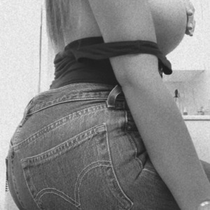 Giulia_mzz MYM