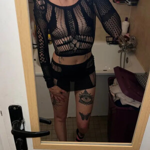 Glamfootyage MYM