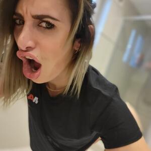 GloryZavatrash MYM