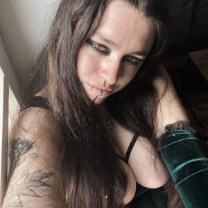 Greencatfromhel1 MYM