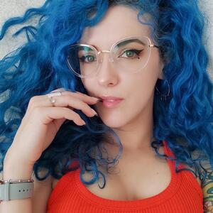 Haelle MYM