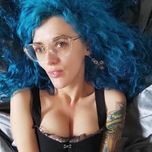Haelle MYM