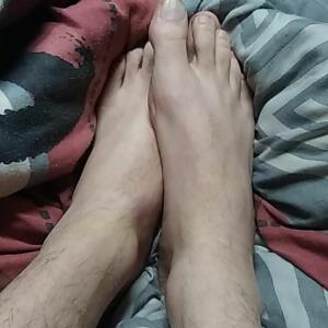 Happy_feet MYM