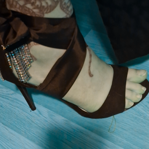 Happy_french_feet MYM
