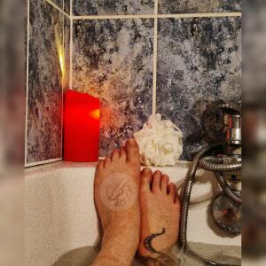 Happy_french_feet MYM