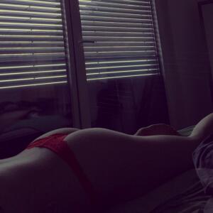 Harleyred MYM