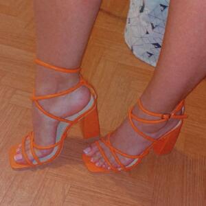Her_feet MYM