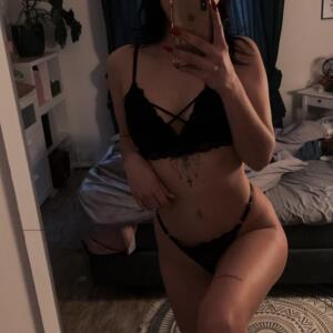 Hot_buttgirl MYM