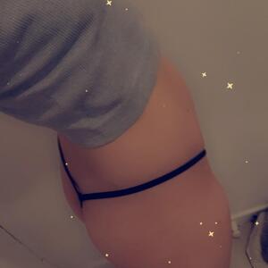 Hot_couple_lui_moi MYM
