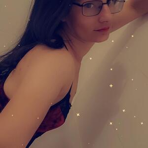 Hot_couple_lui_moi MYM