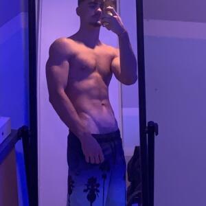 Hugoo_mym MYM