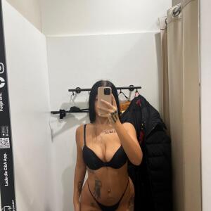 Iam_04coco MYM