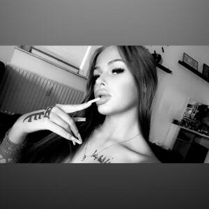 Iam_04coco MYM