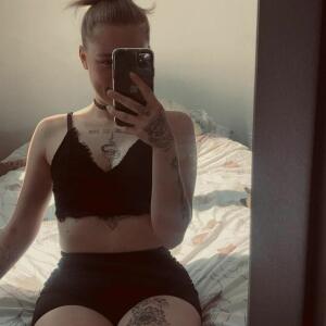 Ilona__ MYM