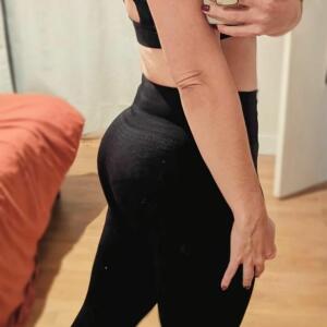 Intimate_caro MYM