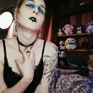 Iris_rainbows MYM