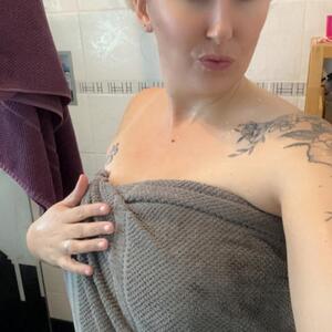 Isa-milf MYM