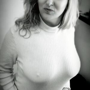 Isa-milf MYM