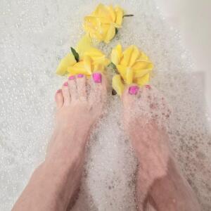 Isa_feet13 MYM