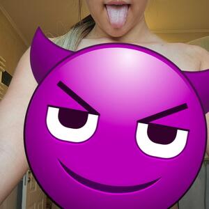 Its_me_melii MYM