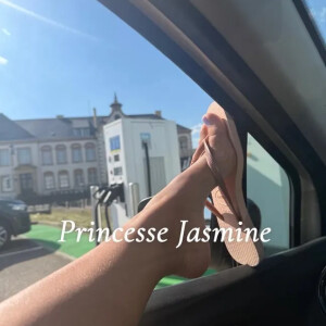 Jasminee MYM