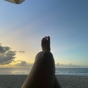 Jaya_feet MYM