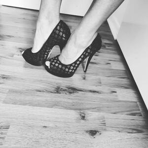 Jen_90 MYM
