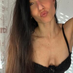 Jennifer_n MYM