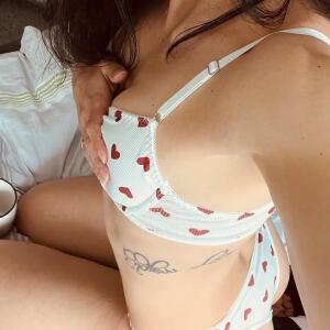 Jennifer_n MYM