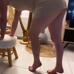 Jennsexyfeetfr MYM