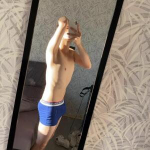 Jeremy_76 MYM