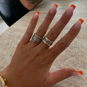 Jessy_foot_hand_sexy MYM