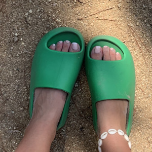 Jessy_foot_hand_sexy MYM