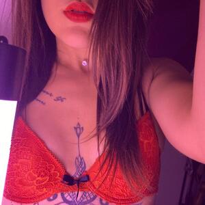 Jolie_brune34 MYM