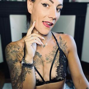 Jolie_garce63 MYM
