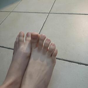 Jolie_pieds10 MYM