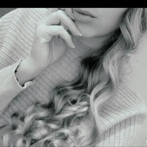 Jolieblondasse MYM