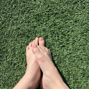 Jolis_petits_pieds_ MYM