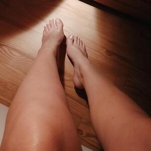 Jolis_pieds_nus MYM