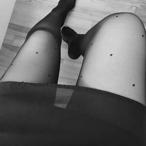 Jolis_pieds_nus MYM