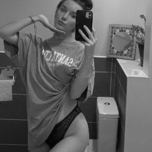 Juju_x_ MYM