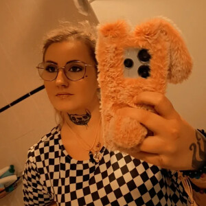 Julia94 MYM