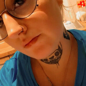 Julia94 MYM