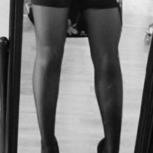 Julia_2225 MYM