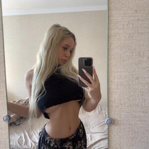Julia_coquine MYM