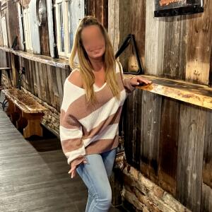 Julia_schwanzgeil MYM