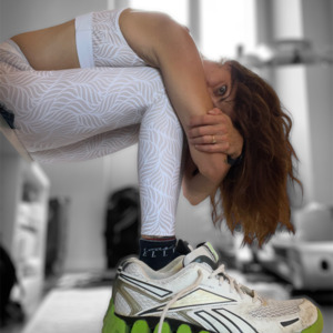 Julia_sltn MYM