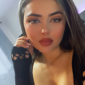 Julia_val MYM
