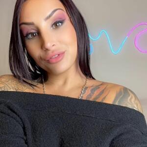 Julia_vega_off MYM