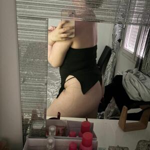 Juliaa_69 MYM